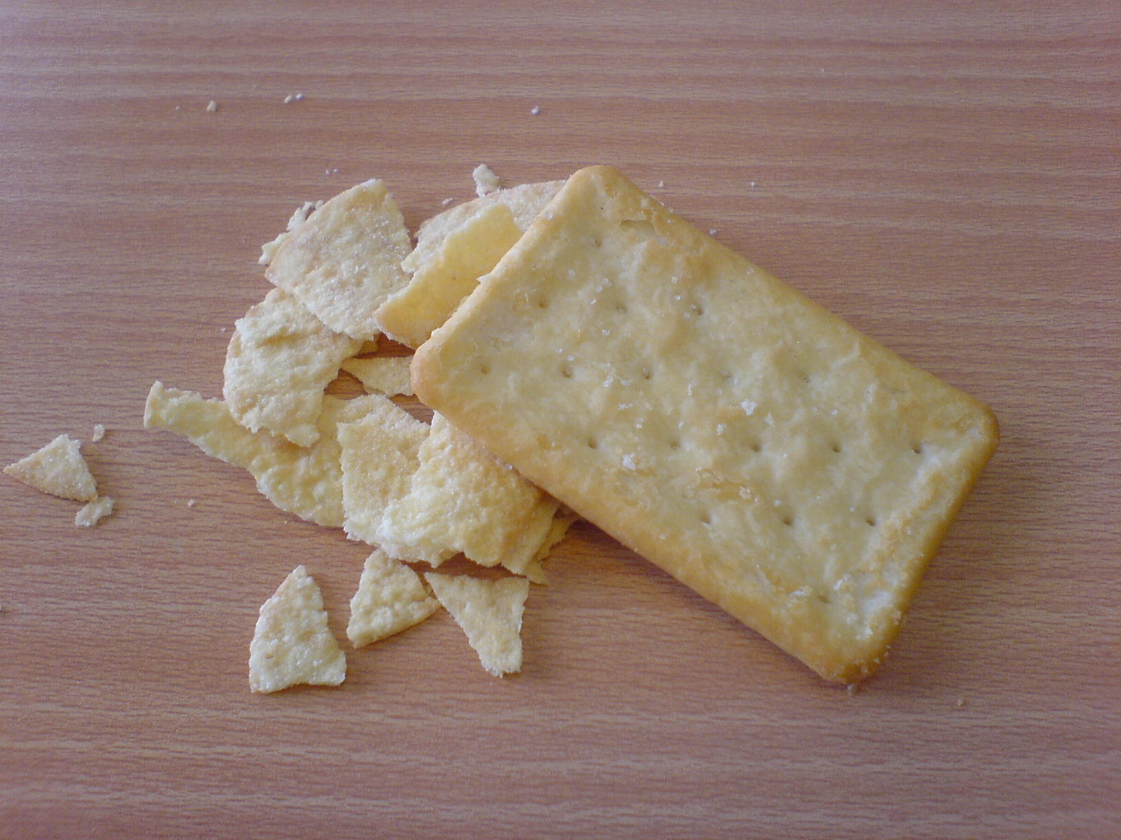 Saltinen krossar allt motstånd.